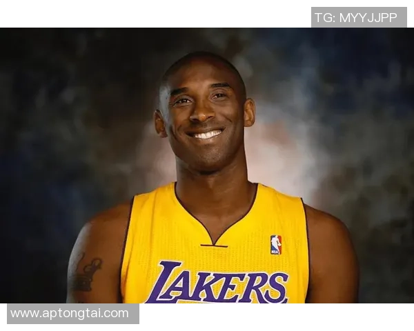 科比布莱恩特传奇生涯回顾与影响力分析：篮球巨星的精神遗产